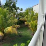 Vue sur la jardin de l'appartement Résidence les Boucaniers à Saint-François, Guadeloupe